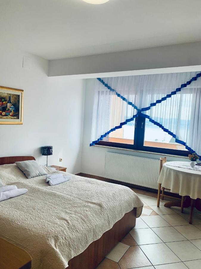 Apartment Villa Ana أوباتيا المظهر الخارجي الصورة