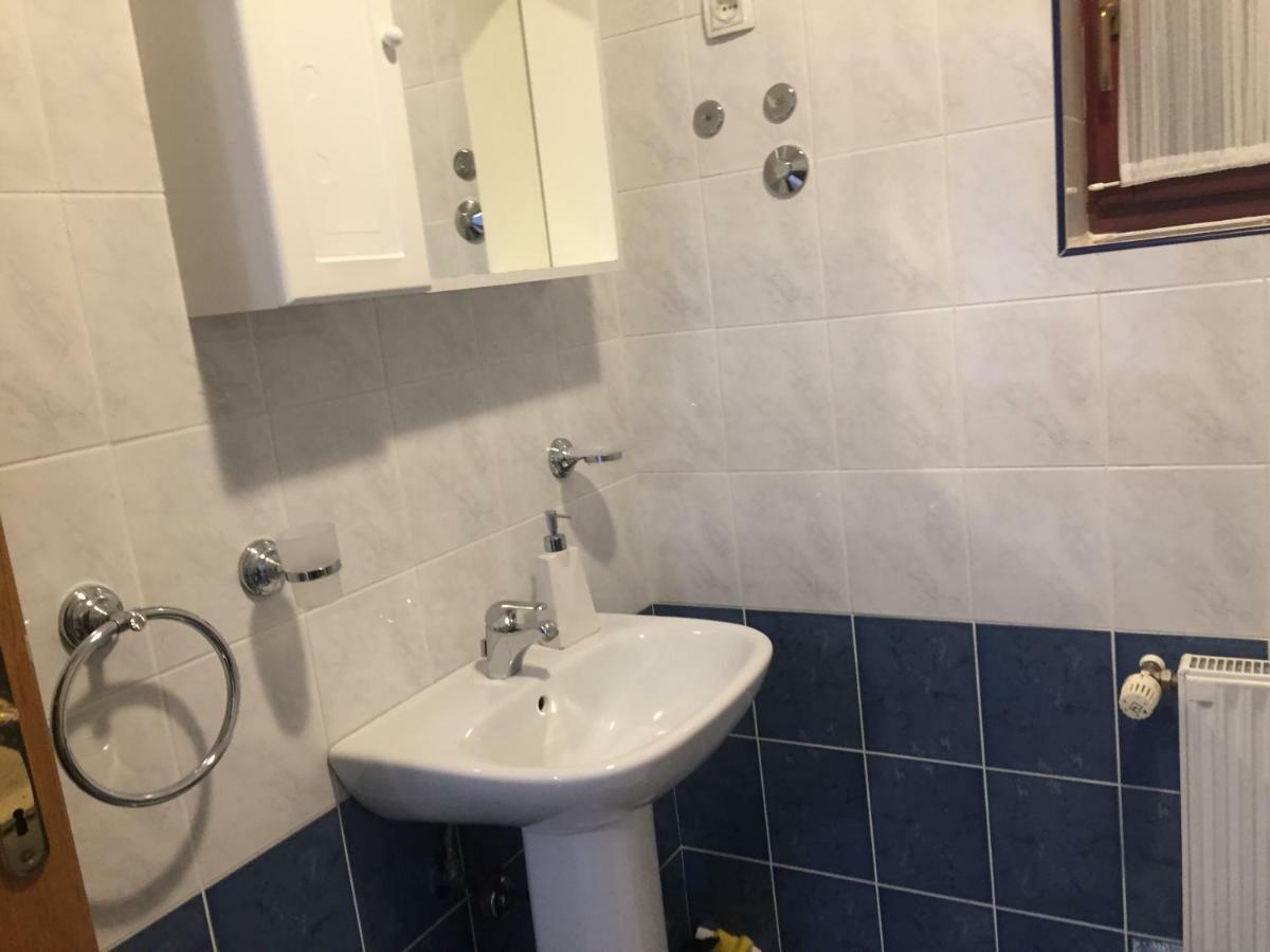 Apartment Villa Ana أوباتيا المظهر الخارجي الصورة