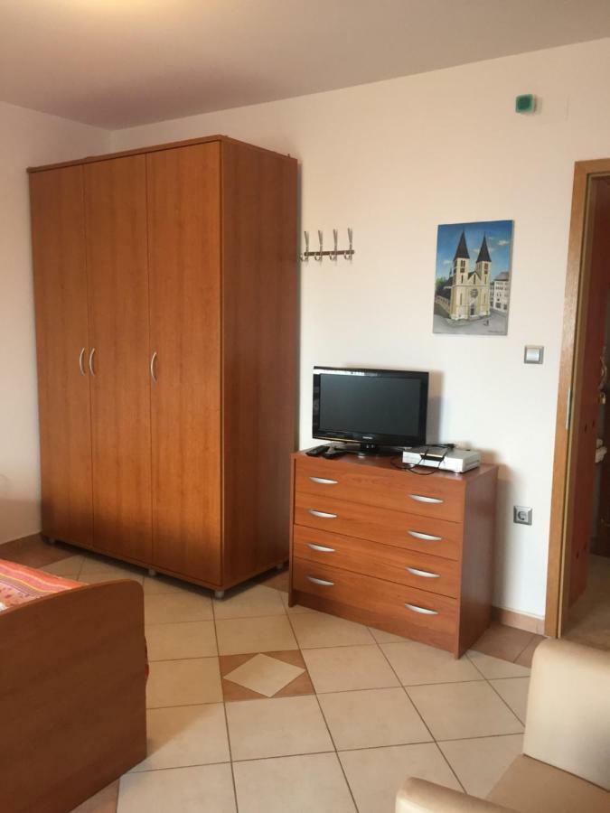 Apartment Villa Ana أوباتيا المظهر الخارجي الصورة